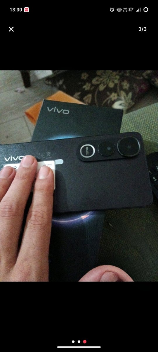 Vivo V50 lite 256 GB 8+8 ram