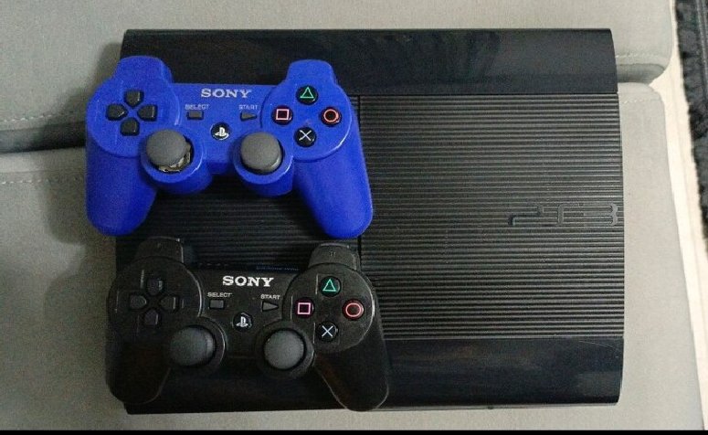 PlayStation 3 süper slim 500gb