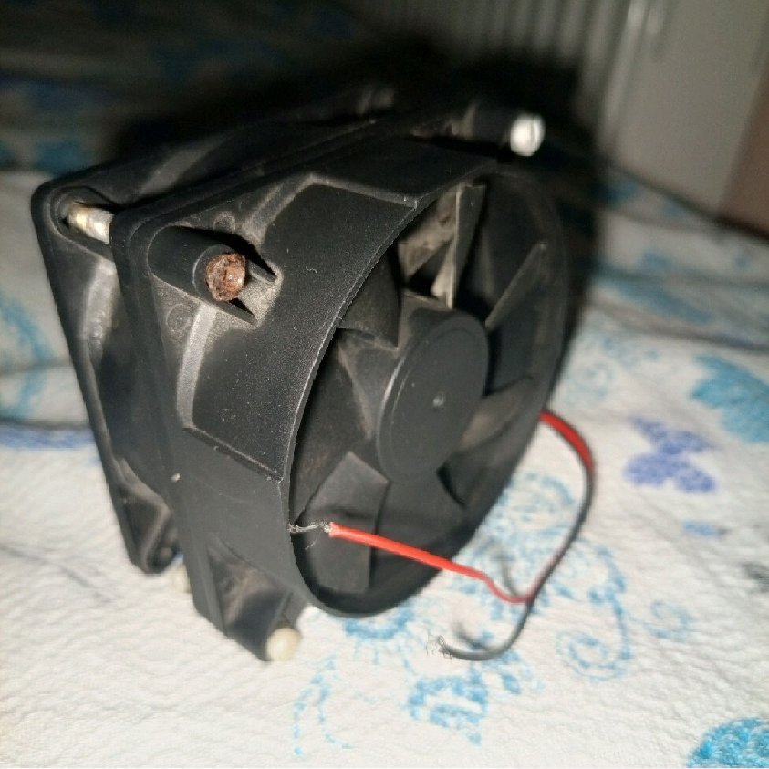 12V Soğutma Fanı-Sessiz Çalışır, Sorunsu