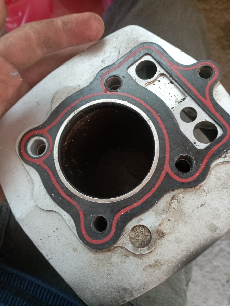 62 silindir piston